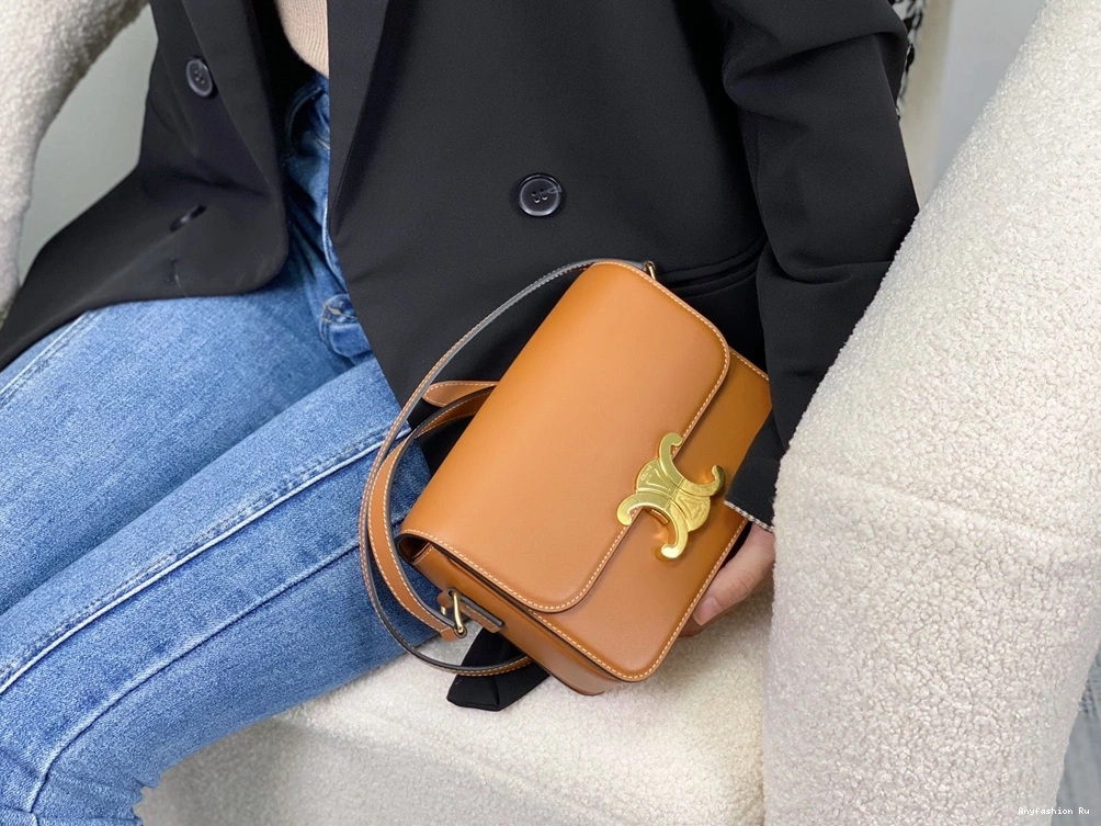 94514 Triomphe Bags BestValue Celine 0624